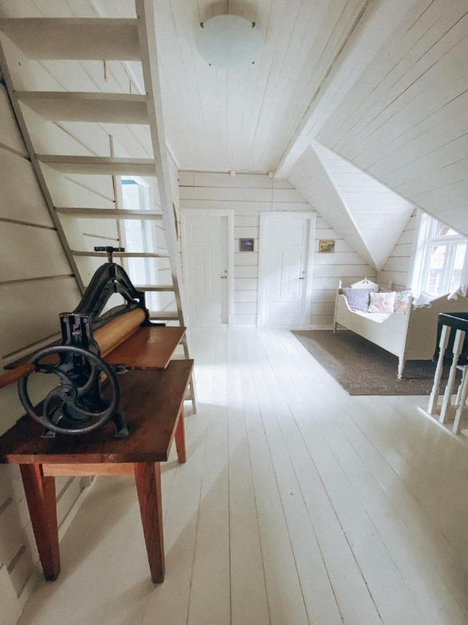 Heggjabygda Gjestegard - Historisk Tommerhus I Landlige Omgivelser Vakantieboerderij